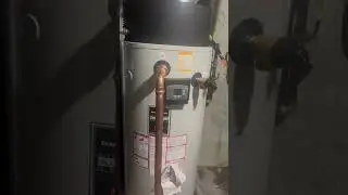 Water temperature kept dropping in shower #plomero #plumbingtips #plumbing #tips #amazingtools