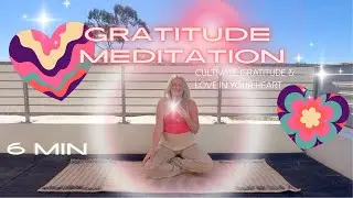 5 Min Gratitude Meditation | Open Your Heart To Attract Abundance