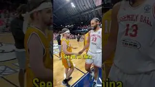 Я играл в профессиональном баскетбольном турнире