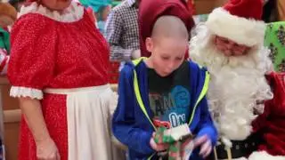 Cancer Patients Get Holiday Gifts From Family in Memory of 4-Year-Old Son