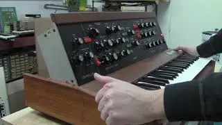 Steve's R.A Moog Minimoog Restore (by synthpro)
