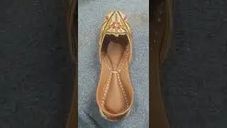 a one khussa shoes is the best and orgnal leader