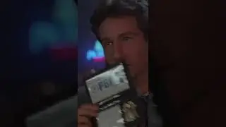David Duchovny as Fox Mulder | X Files Season 1