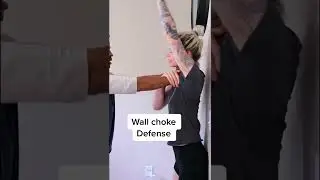 Escaping two handed choke
