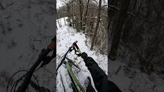 🥶#shorts #mtb #mountainbike #bike #downhill #fun #winter #enduromtb #rider #snow