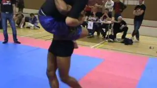 Finals Gameness 2010 Cole Lauritsen (Frontier MMA) vs David Dotzsky (Prana Jiu Jitsu)