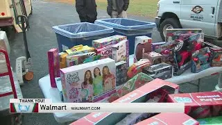 Walmart at WGN Toy Drive 2021