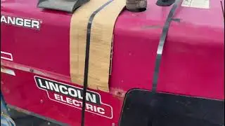 Lot 1478 - Lincoln Electric Ranger 305D Welder/Generator