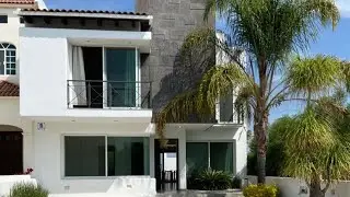 Casa en Cumbres del Lago Juriquilla, Querétaro | $30,000 | $5,700,000 | Cinthia Díaz