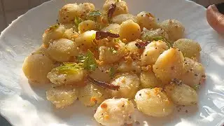 अब idli को झटपट से बनाकर तैयार करे .... no eno no baking soda recipe #sakshihomerecipe 