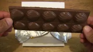 Godiva Masterpieces Hazelnut Oyster with Belgian Milk Chocolate