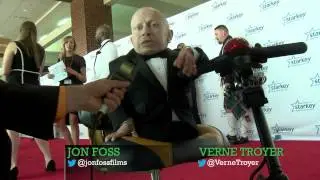 Jon Foss interviews Verne Troyer