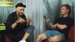 ▶ Kissy Sellout Backstage Interview