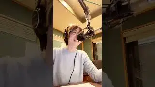 ラジオ生放送🎤始まる直前はいつもドキドキ