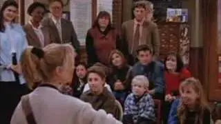 Friends - Phoebe sings: Grandma's song