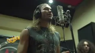 Velvet Grip - Let Me Breathe (Live)