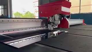 Keep installing in Foreign THUNDER Glass cutting machine +86 15996420125 (WhatsApp Account)