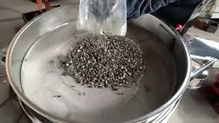 Ultrasonic Vibrating Sieve Powder Screen