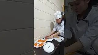 Asynchronous 1 ( Preparing 10 types of vegetable cuts )