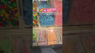 Желейные бобы и кислые конфеты 🌈🦄💗Хэллоуинские ASMR-сладости Удовлетворительные #шорты #конфеты #...
