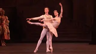 The Sleeping Beauty &ndash; Wedding pas de deux (Marianela Nu&ntilde;ez, Vadim Muntagirov; The Royal Ballet)