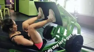 TIANNA GREGORY FITNESS MODEL / LEG DAY