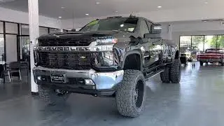 2022 Chevrolet Silverado 3500 LIFTED DUALLY DIESEL TRUCK 4WD 8