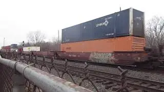 (12-27-2025) Clinchfield Heritage Unit eastbound intermodal train in Marion Ohio.