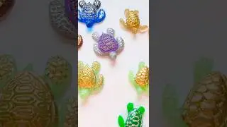 How I Use Resin Turtles- Suncatcher Reveal #ResinArt #Demolding #TurtleArt #functionalart