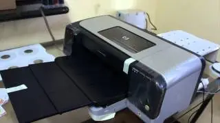 HP K8600 adaptada para impressao em cd imprimindo cartoes e crachas1