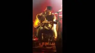Will Barber ( The Voice 2017 ) - The Wall (Pink Floyd) Live Octav France