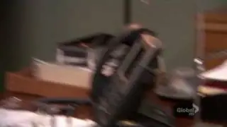 The office - Michael eats tiramisu