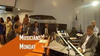 Musicians' Monday// Azamaraband//