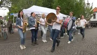 Effe d'r Neffe Steenbergen Hulster Dweildag 7 mei 2023 Hulst Zeeland NL