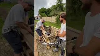 Faire des carr&eacute;s potager , c&rsquo;est tout simple ! #tuto #diy #potager #bricolage #r&eacute;cup&eacute;ration