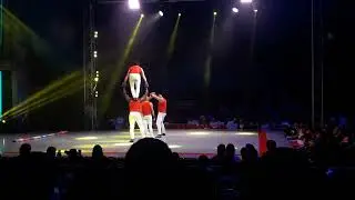 crico chola chabuca acto Penultimo acrobacias y equilibrismo