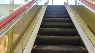 そごう千葉店 西エスカレーター