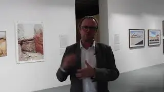 Marc Mawet, commissaire de la triennale photographie et architecture de la cambre