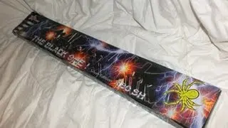 The Black One 180sh Pyrostar Vuurwerk