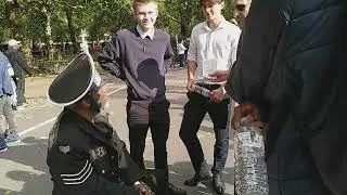 The IC3 Sergeant Speaks To Some Maybe Englishmen At Speakers Corner