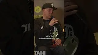 Mokotron dropping absolute knowledge after winning best Electronic Artist at the AMA ✨ #AMA