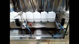 Bio fertilizer / Pesticide Liquid Bottle Automatic Four Head Flow Filling Machine