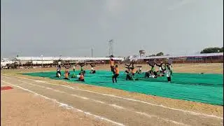 Best patriotic dance/group yoga dance on republic day/kendriya vidyalaya Dausa/acro yoga/swadeshi In