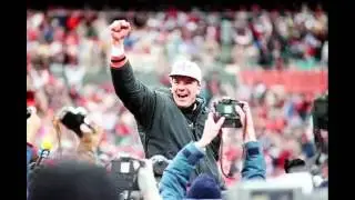 Sam Wyche - FBU Biography