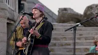 This Is The Kit - Moonshine Freeze (Live At The Minack Theatre)