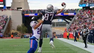 🤯 The CRAZIEST Catches from Randy Moss, Rob Gronkowski & More Patriots | NFL Throwback