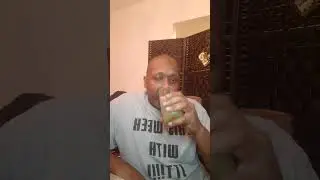Jeff tries the green grape and sprite mix@thisweekwithjtt2932