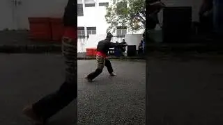 Tari keris solo