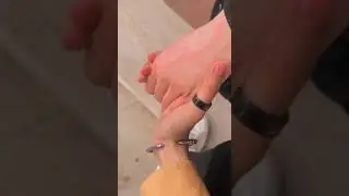 Newly couple hold hands for the first time🥰