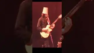 Buckethead Hybrid Picking 🤘🏻😳#guitar #music #buckethead #shorts #unmasked #gunsnroses #slick #smooth